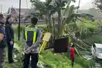 Minibus-Avanza-pengantar-jemaah-haji-tertabrak-Kereta-Api-di-rel-pelintasan.jpg