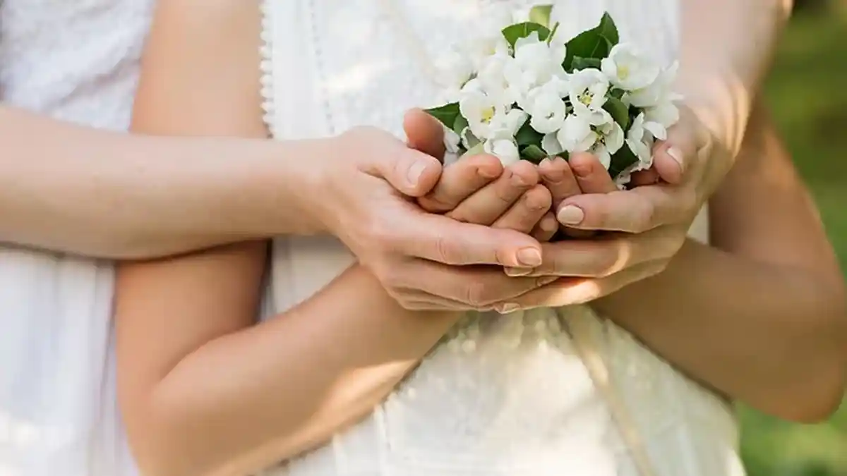 Deretan Lagu Bertema Ibu yang Cocok Didengarkan Saat Hari Ibu, Ungkapan Terima Kasih dari Anak