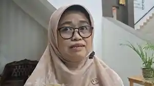 Kepala-Dinas-Kesehatan-Dinkes-Banjarbaru-dr-Juhai-Triyanti-Agustina-01.jpg