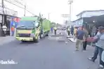 Seorang-pria-bernama-Didik-Supriyanto-42-tewas-setelah-ditabrak-truk.jpg
