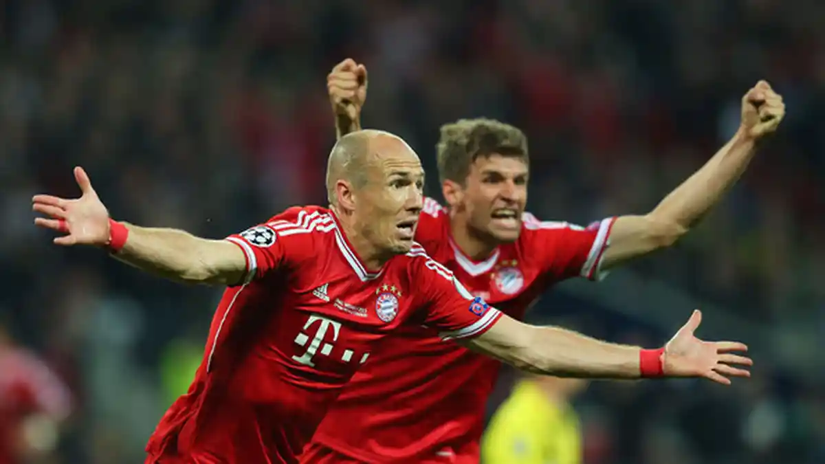 Arjen Robben dan Thomas Mueller Menangkan Muenchen atas SC Freiburg