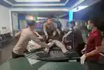 laka-di-melawi-dibantu-polisi.jpg
