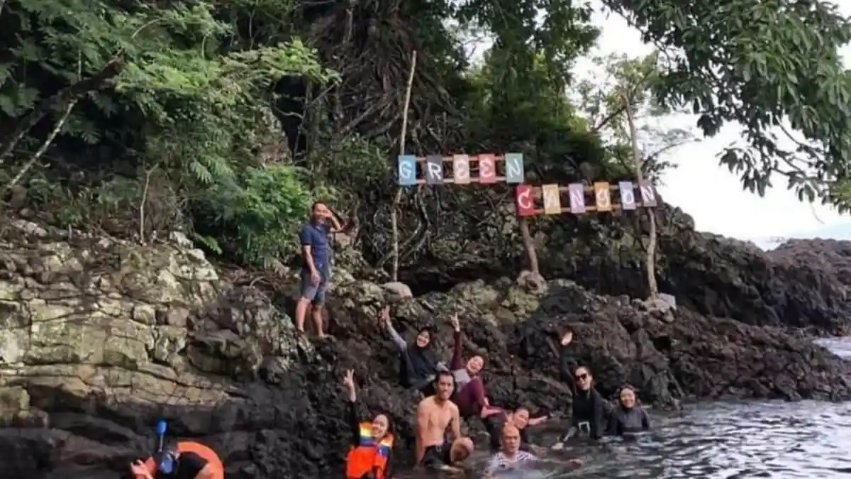 Minang Rua, Tempat Wisata Pantai di Lampung yang Ada Air Terjun dan Laguna