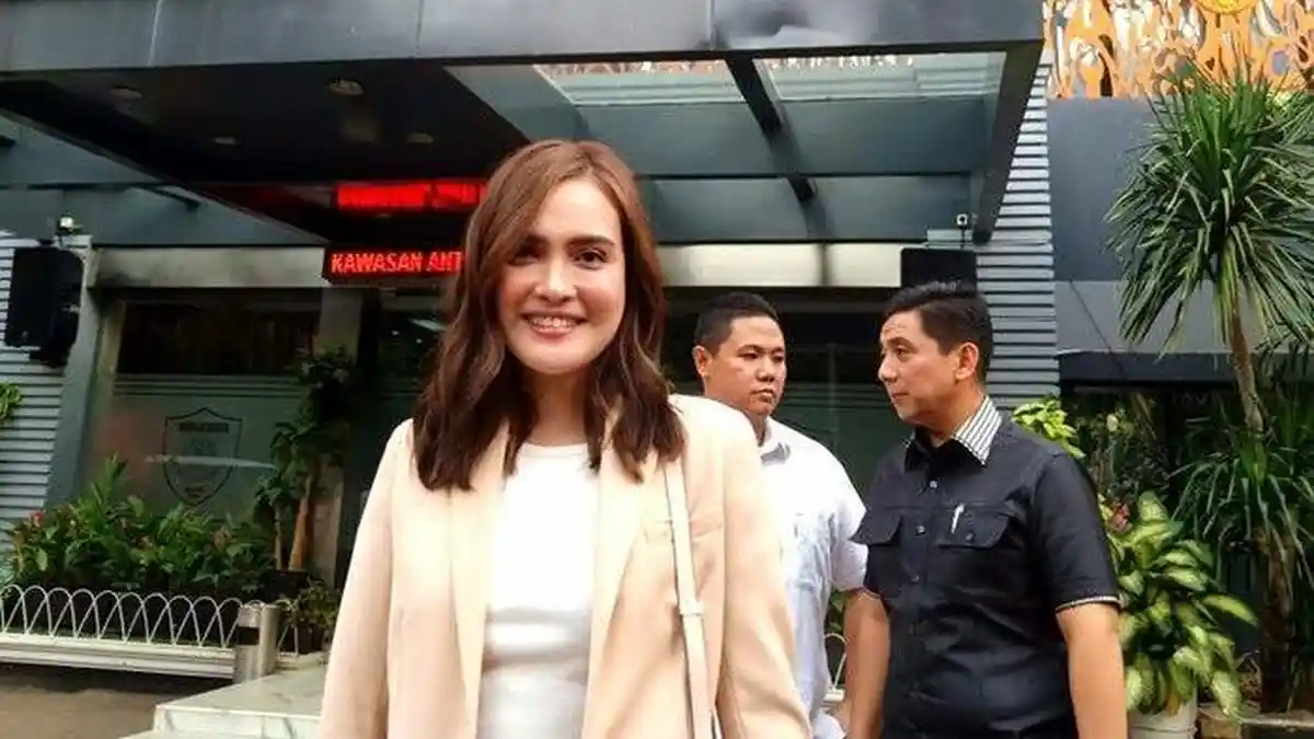 Akan Laporkan Warganet yang Menghinanya, Shandy Aulia : Saya Mau Ajarkan Etika