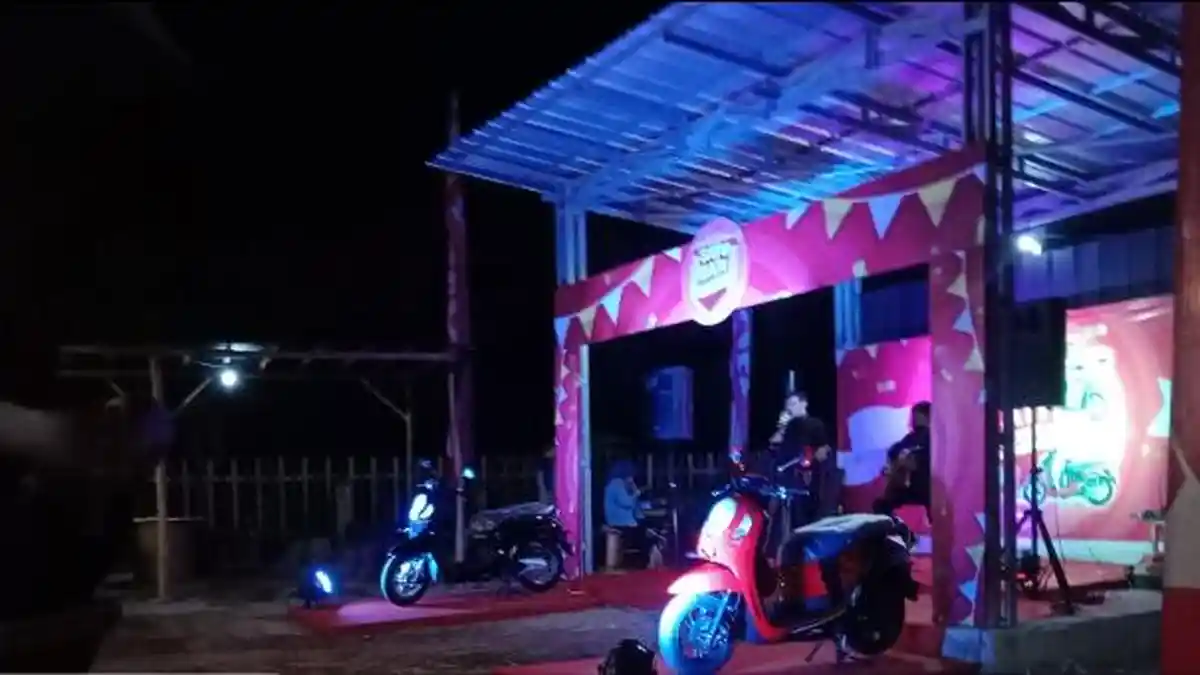 Tunas Dwipa Matra Gelar Roadshow Sekaligus Launcing Honda New Scoopy di MY Box Cafe Gantung