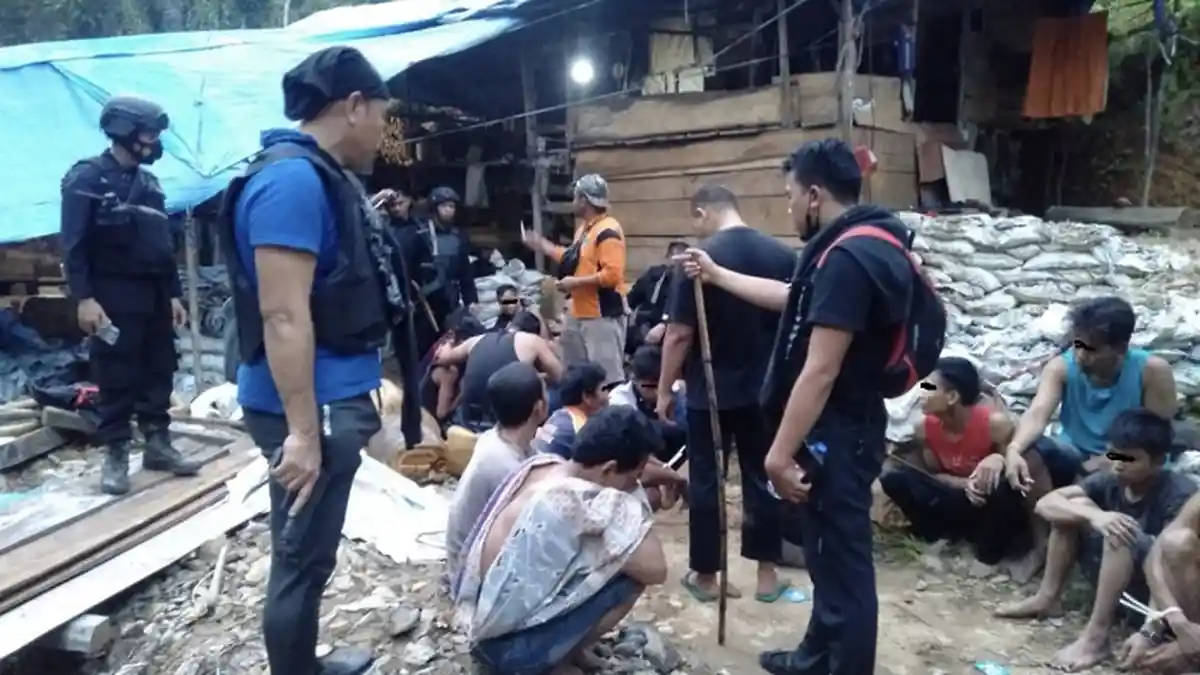 21 Terduga Pelaku Illegal Mining, Tim Polres Solsel dan Satbrimobda Polda Sumbar Sasar ke Lokasi