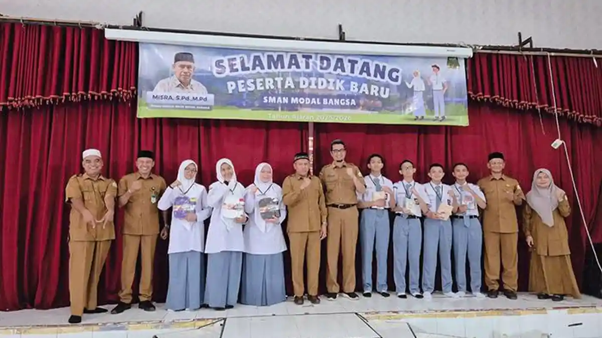 Kadisdik Aceh Buka MPLS SMA Modal Bangsa, Ini Pesan Disampaikan