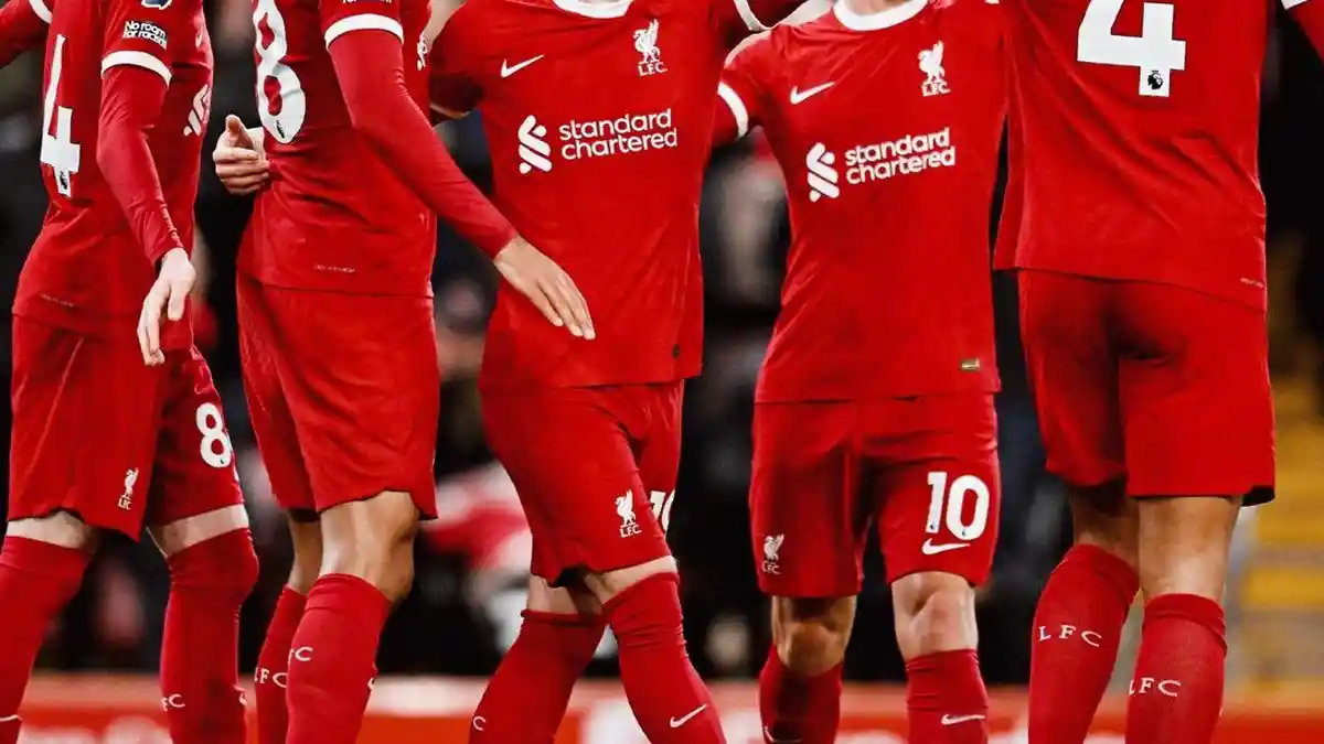 Liverpool vs Man United Diprediksi Sengit, Gemblengan Pelatih Baru Arne Slot Lebih Keras