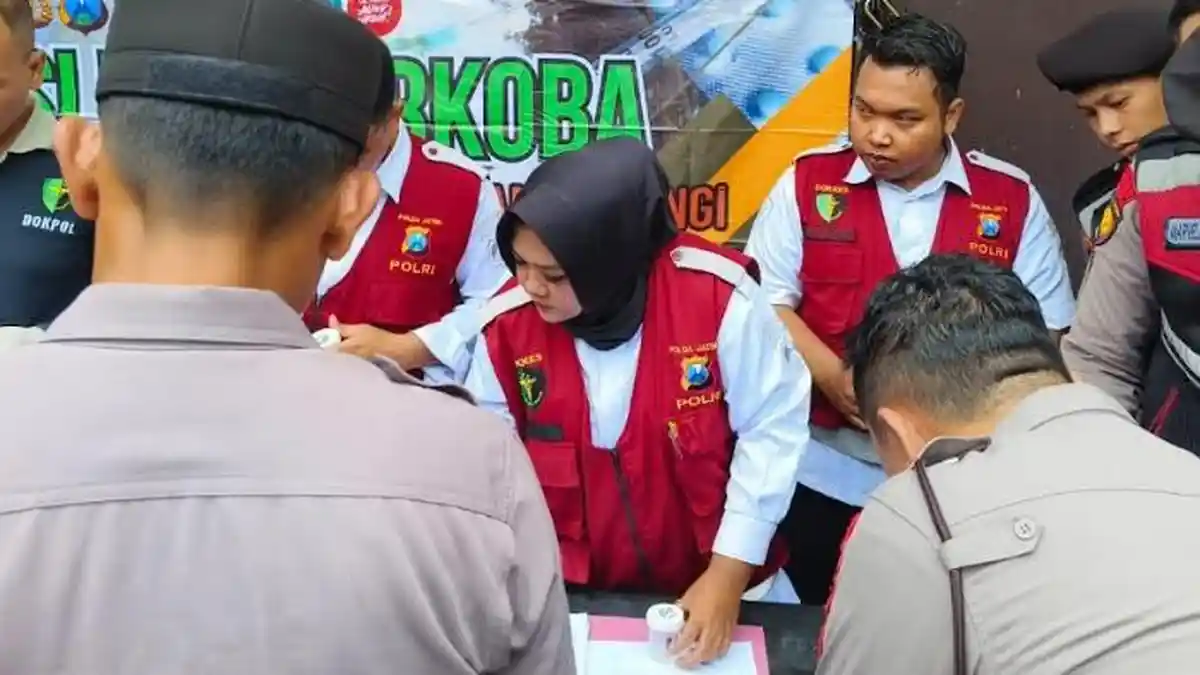 Setelah Tes Urine, Seorang Kapolsek di Banyuwangi Dinyatakan Positif Narkoba