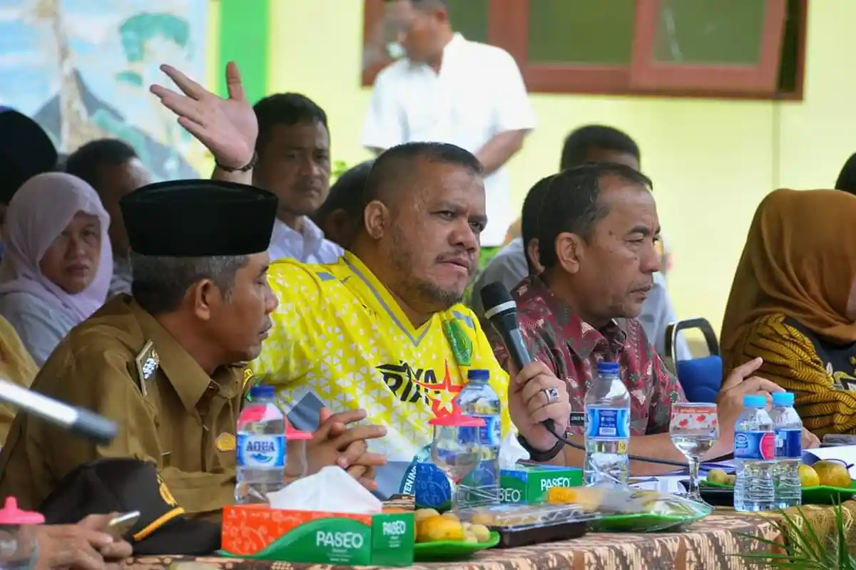 Bupati Inhu Yopi Arianto Dipanggil Kemendagri karena Belum Anggarkan Dana Pilkada