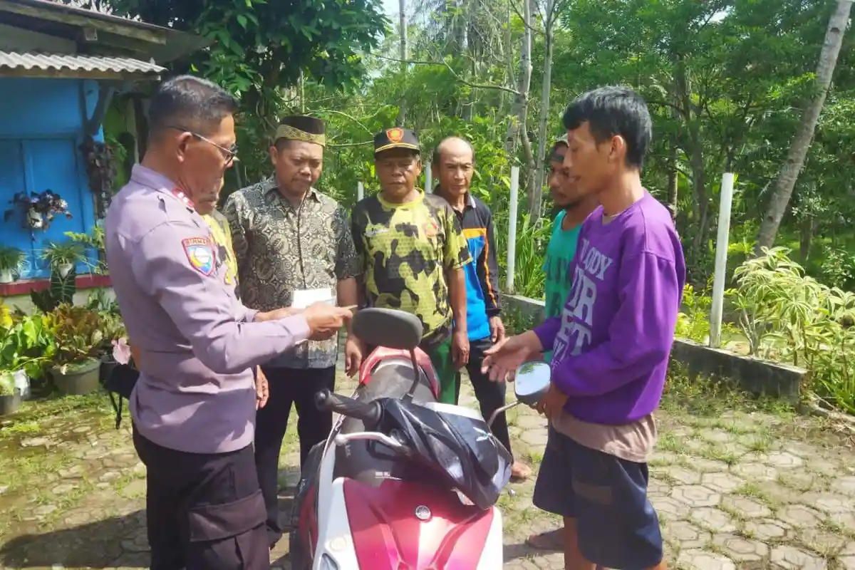Terungkap, Ini Alasan Warga Cilacap Tinggalkan Motor Matic Komplit STNK dan BPKB di Pinggir Jalan
