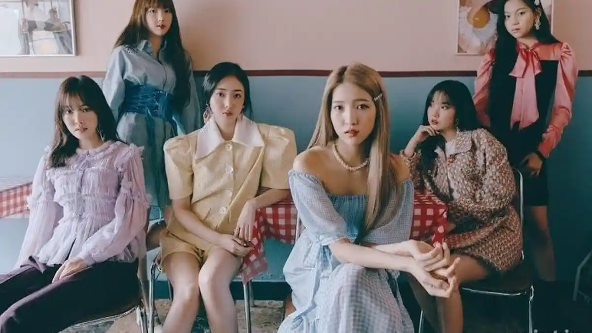 GFRIEND Tak Melanjutkan Kontrak dengan Source Music, Bubar?