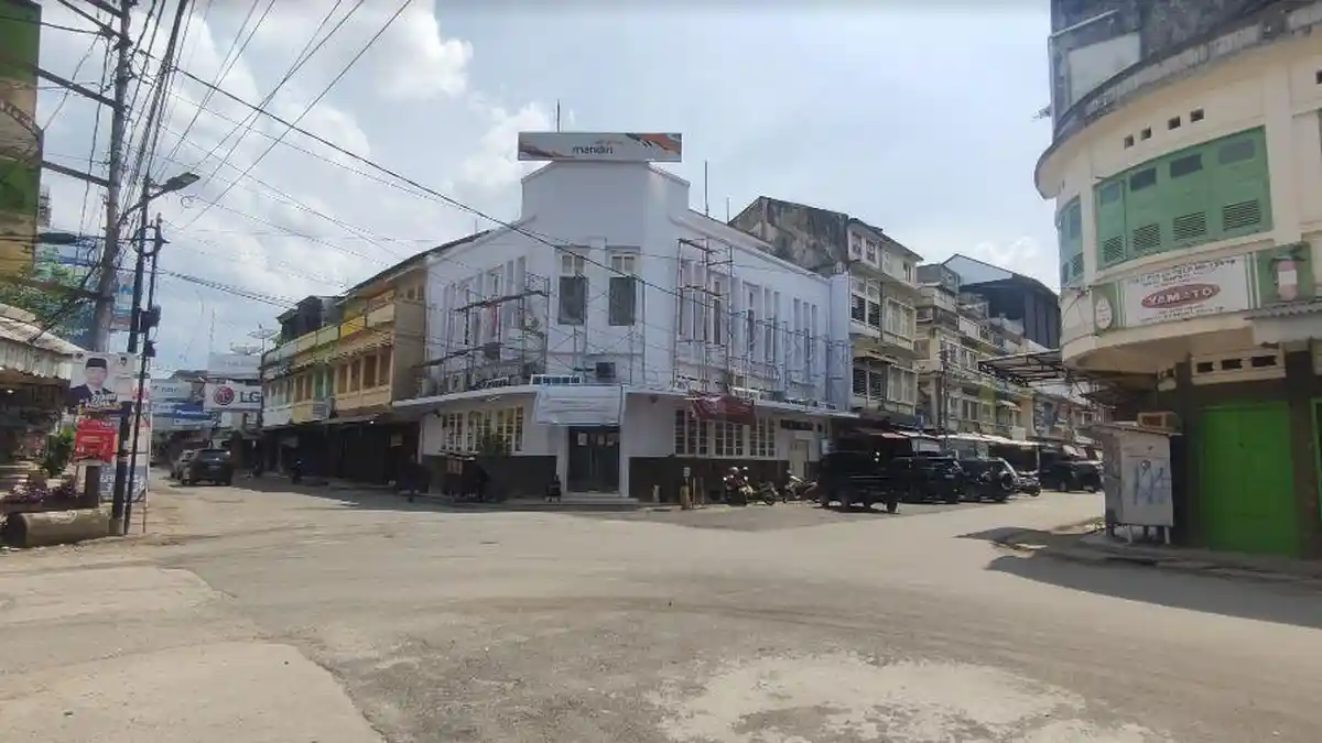 Pasar Senggol Kota Jambi Terlihat Sepi Saat Tahun Baru Imlek