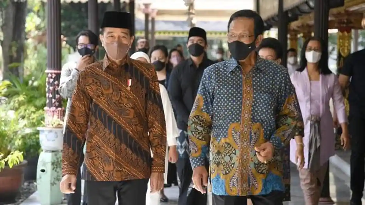 Istana Membantah, tapi Sultan HB X Akui Jokowi Minta Dijembatani Bertemu dengan Megawati