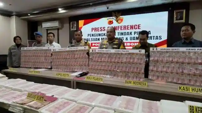 Pabrik Uang Palsu di Cirebon: Beroperasi Sejak 2022, Pelaku Belajar hingga Mahir
