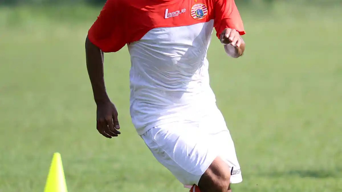 Cedera Tumit, Afandi Terancam Absen Lawan Sriwijaya FC