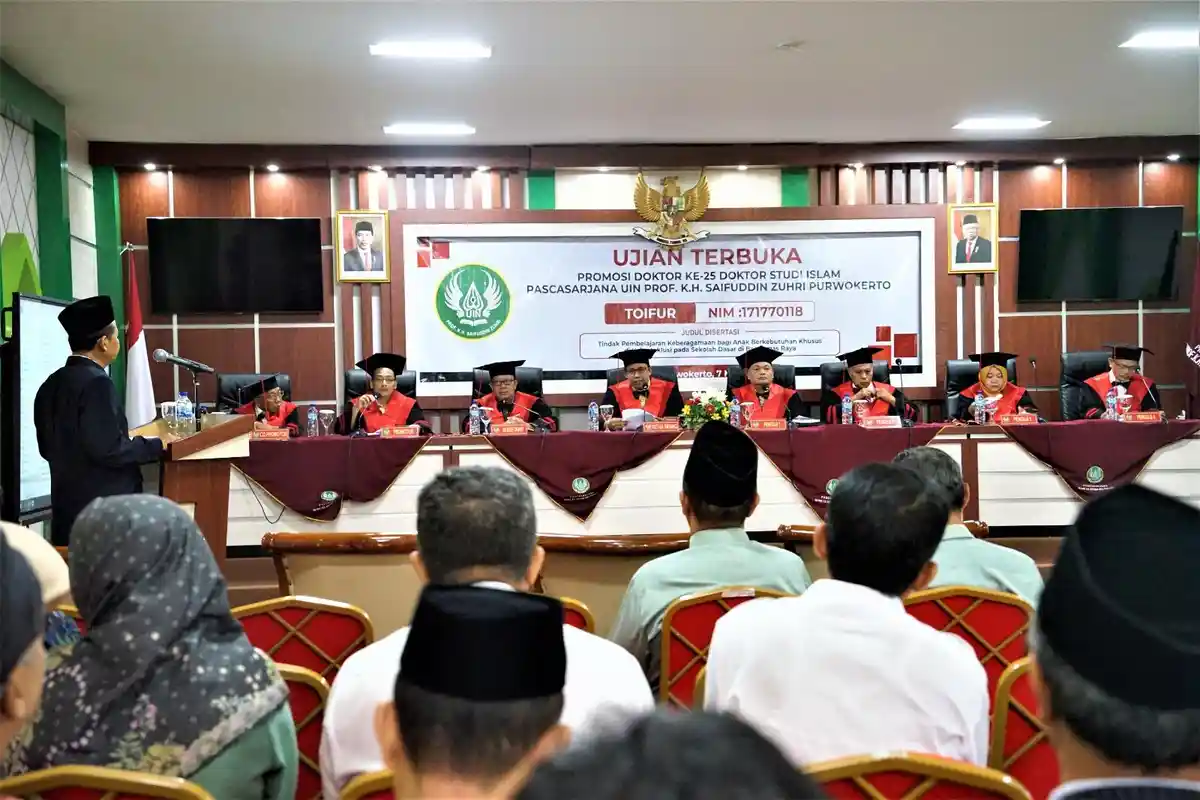 Rektor UIN Saizu Pimpin Sidang Promosi Doktor Studi Islam, Toifur Raih Gelar Doktor Sangat Memuaskan