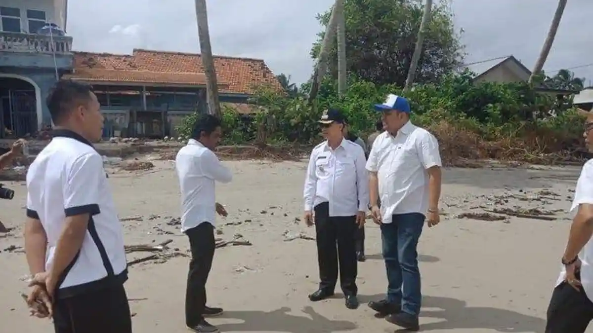 Abrasi di Pantai Dusun Pesaren Mulai Dekati Pemukiman Warga