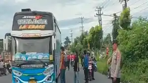 Kecelakaan-Maut-di-Prabumulih-Pengendara-Motor-Tewas-Mengenaskan-Terlindas-Bus.jpg