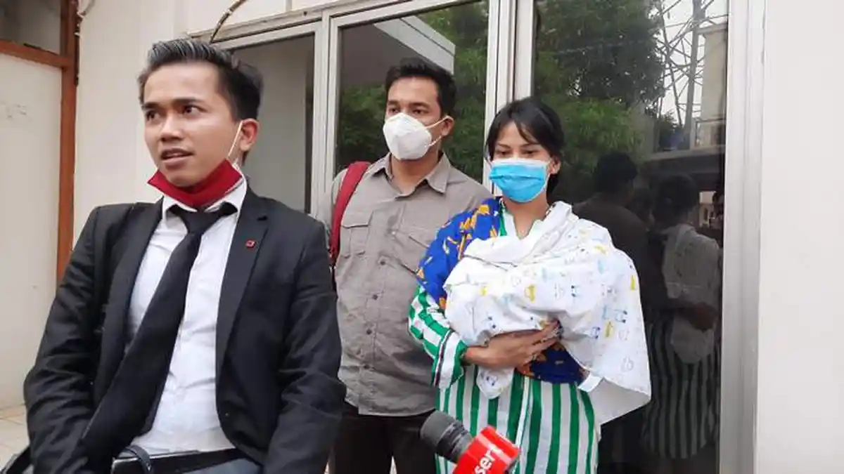 Urus Bayi dan Proses Hukum, Vanessa Mengaku Tidak Terkena Baby Blues