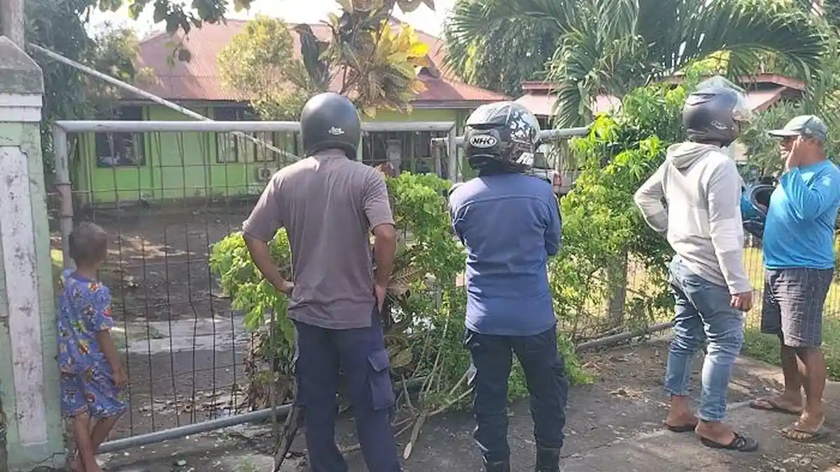 Petugas Sampah Segel Kantor DLH Ende Gara-Gara Hal Ini