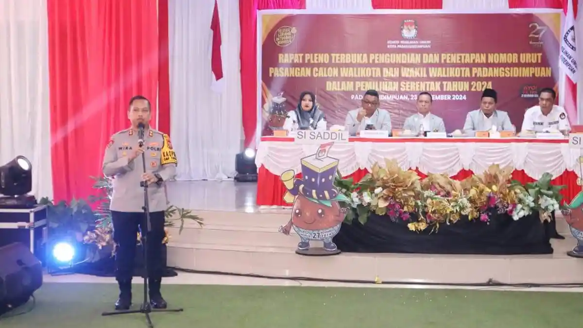 Hadiri rapat pleno KPU Kapolres Padangsidimpuan Ajak Semua Pihak Laksanakan Pilkada Sesuai Mekanisme