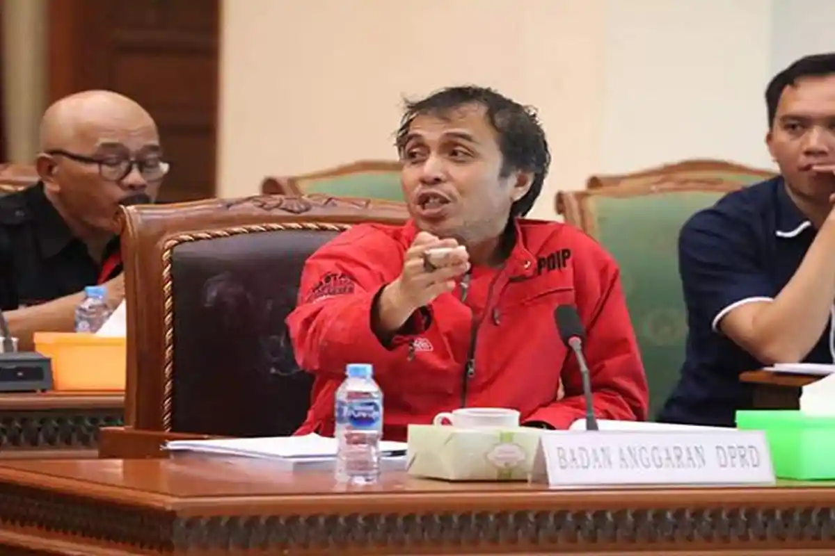 Banggar DPRD Bersama TAPD Landak Gelar Rapat Bahas Raperda RAPBD 2024