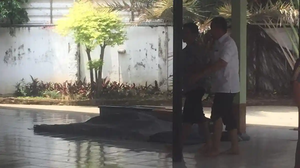 Tiba di Kemenpora, Imam Nahrawi Langsung Menuju Masjid