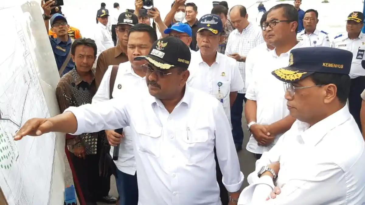 Menhub Minta Persoalan Lahan Penambahan Runway Bandara Karimun Tuntas, Bupati: Warga Jangan Gaduh