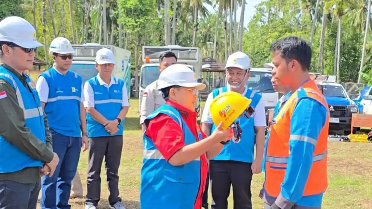 PLN UID Lampung Apel Siaga Kelistrikan Dukung Ajang Internasional WSL Krui Pro 2025 - APEL-PLN-UID-Lampung-lakukan-Apel1.jpg
