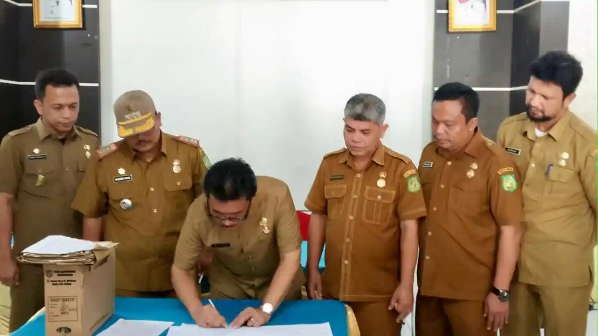 Dinas Perpustakaan dan Kearsipan Kota Medan Alihmediakan Arsip Kecamatan Medan Denai