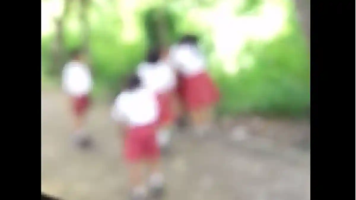 Viral Video Anak SD Akting Tampar-tamparan Sambil Bilang 'Mama Jahat', Netizen: Korban Sinetron