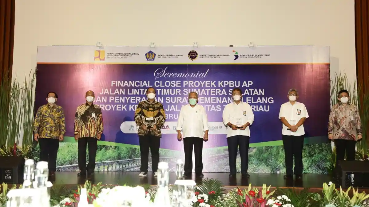 Bank Syariah Indonesia Pimpin Sindikasi Proyek Preservasi Jalintim Sumatera Senilai Rp 644 Miliar
