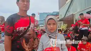Nafeeza-Joza-Hyndrawan-gadis-10-tahun-asal-Bojonegoro-sukses-finish-di-posisi-ketiga-RS-BHC-Run-2026.jpg
