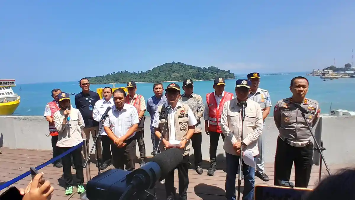 Jelang Mudik Lebaran, Menko PMK Muhadjir Effendy Cek Kesiapan Pelabuhan Merak, Beri Catatan Penting!