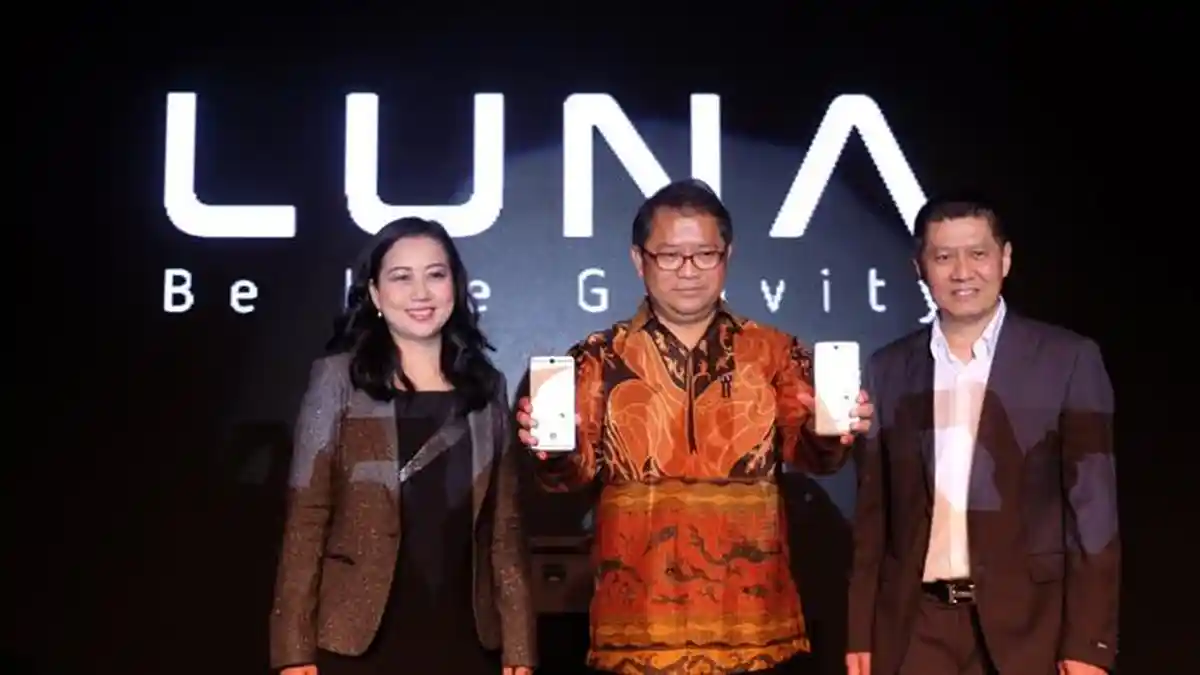 Ponsel Berdesain Mirip iPhone 6 Berlabel Luna Dilego Rp 5,499 Juta