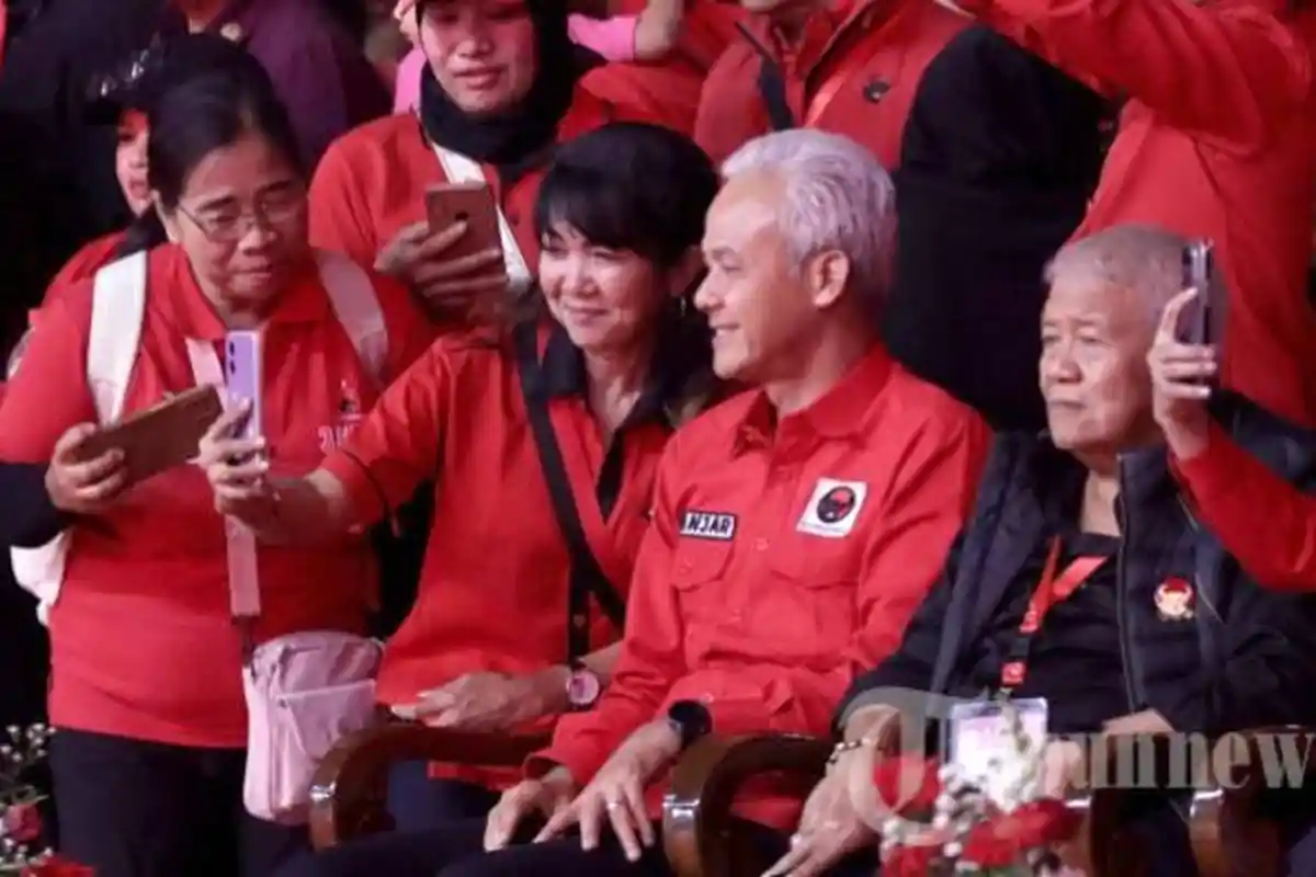 Soal Gabung Tidaknya PDIP ke Prabowo-Gibran, Ganjar: Lihat Kandidat Menteri yang Dikumpulkan