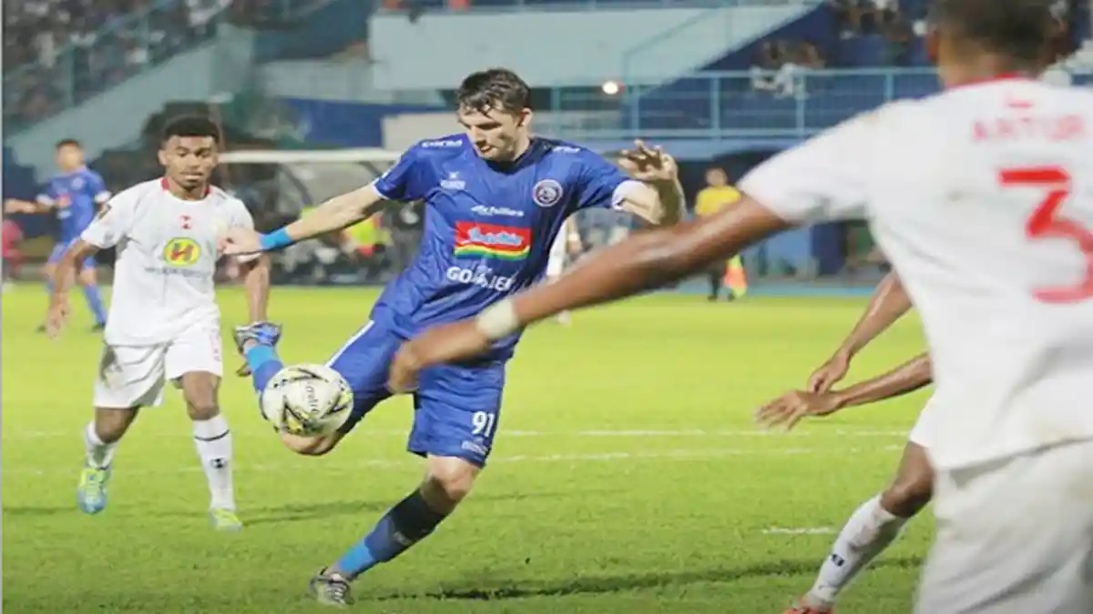 Serunya Matchday Pertama, Epic Comeback Persebaya dan Arema, Hingga Insiden Berdarah Hamka Hamzah