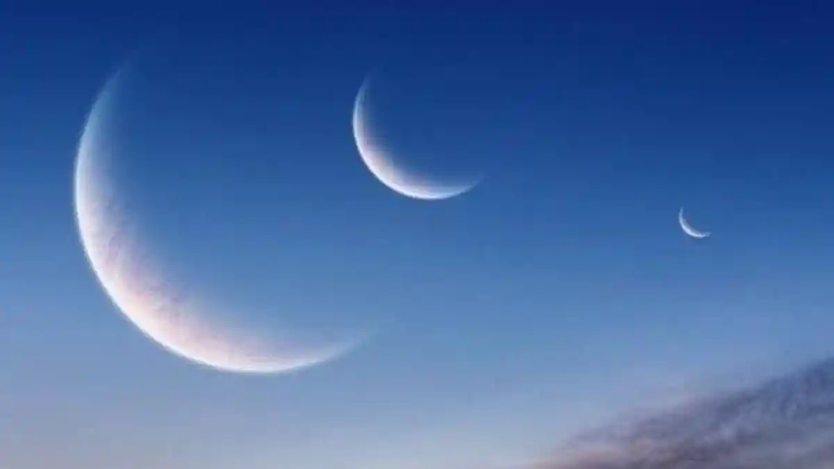 Astronom Hungaria Sebut Bumi Memiliki 3 Bulan