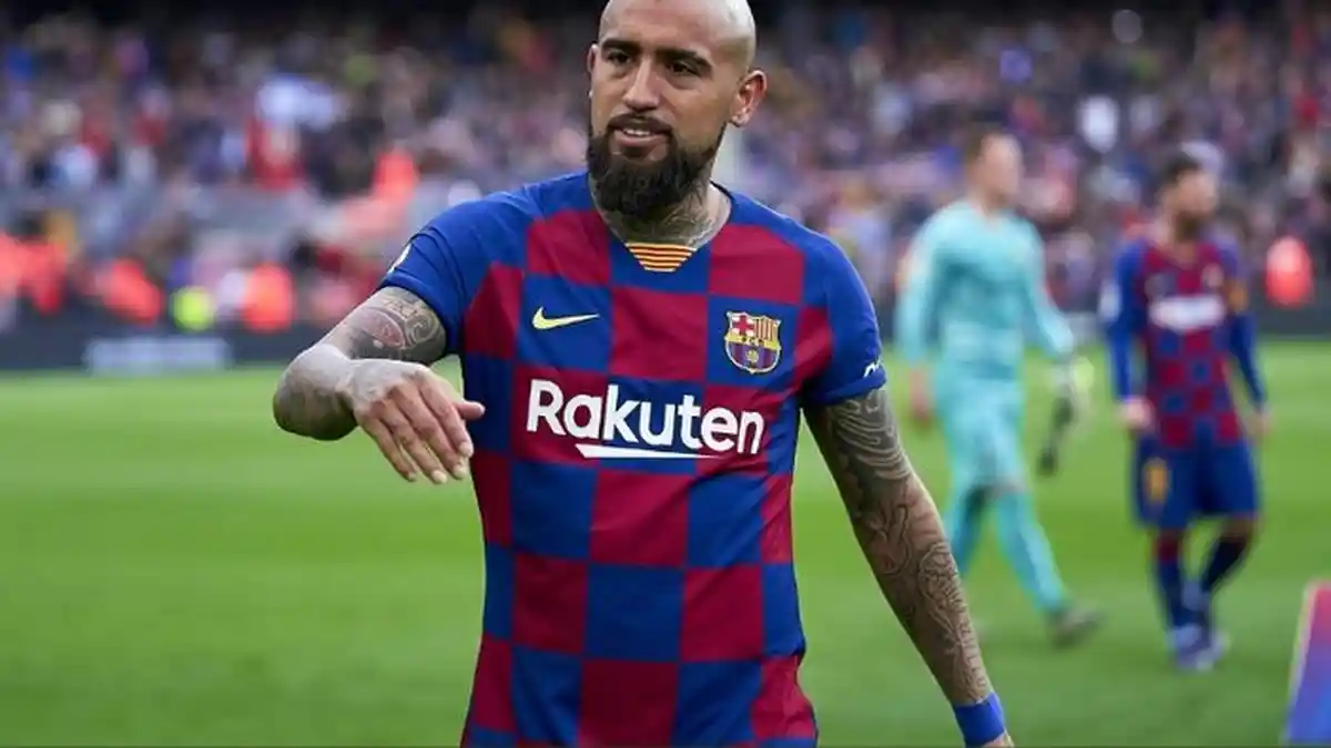 Beginilah Lionel Messi dan Luis Suarez Menulis Salam Perpisahan untuk Arturo Vidal