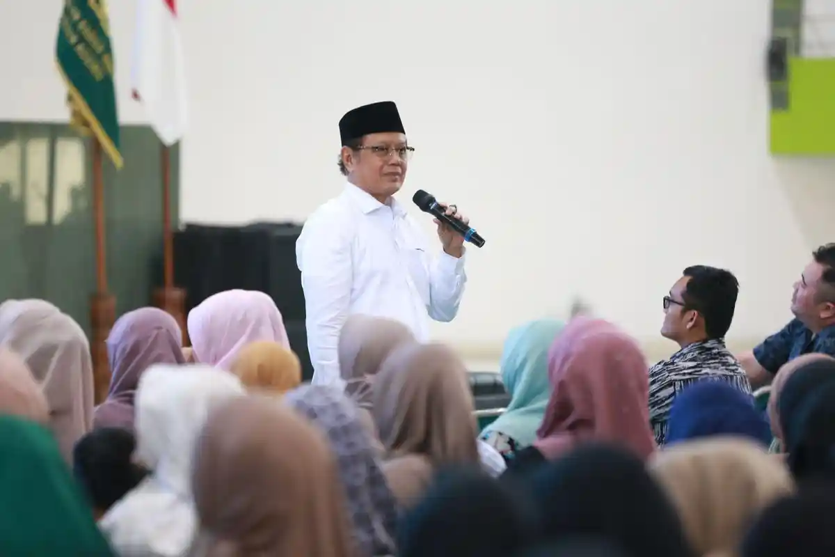 1814 Wisudawan Unissula Ikuti Pembekalan