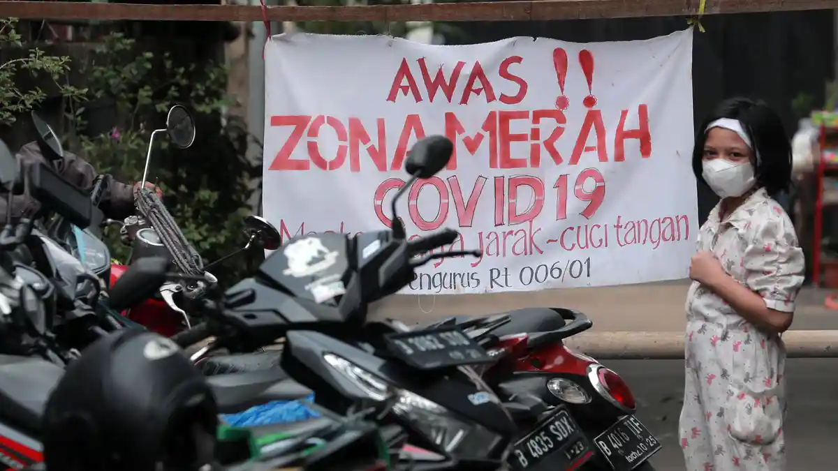 Hakim-hakim Reaktif Covid-19 hingga Usulan Semi Lockdown Akhir Pekan