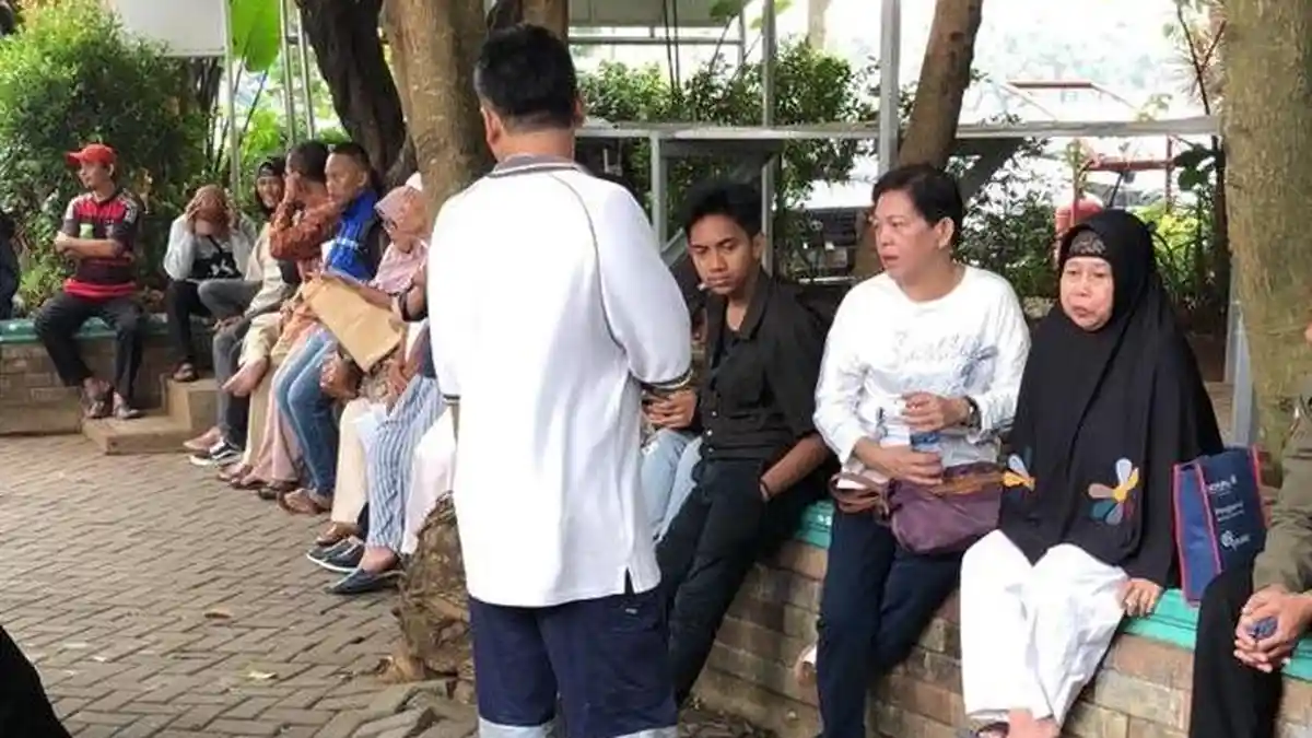 Setiap Jumat, Urus E-KTP di Kantor Kecamatan Pamulang dan Pondok Aren Sampai Malam Hari