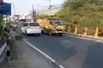 Jembatan-Gondang-1-yang-memisahkan-Desa-Ngrendeng.jpg
