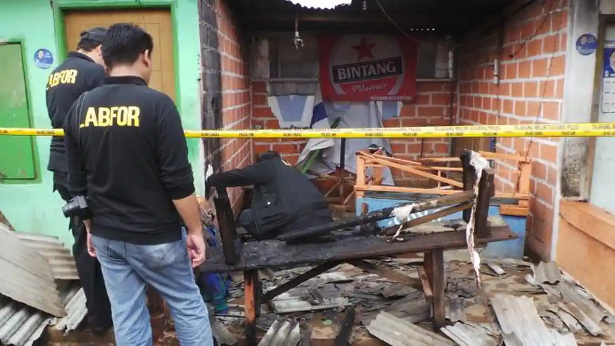 Polisi Tunggu Hasil Labfor Simpulkan Penyebab Kebakaran Kafe Remang Cipayung