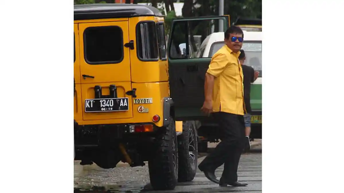 Mobil Dinas Ditarik, Ini Kata Ketua DPRD