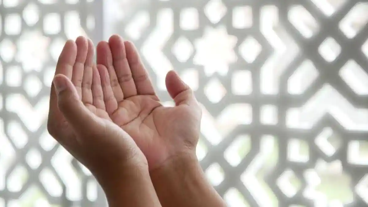 LENGKAP Doa Kamilin Doa Setelah Sholat Tarawih dan Witir Dilengkapi Link PDF