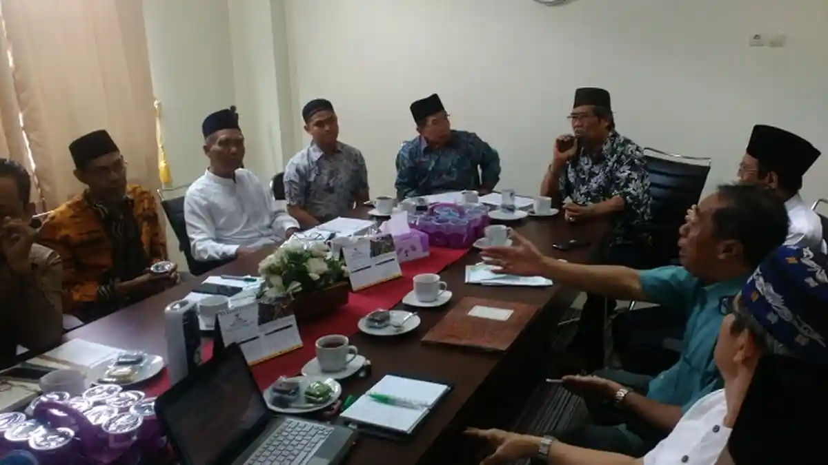 Tahun 2020, Baznas Kalsel Targetkan Kumpulkan ZIS Sebesar Rp 14 Miliar