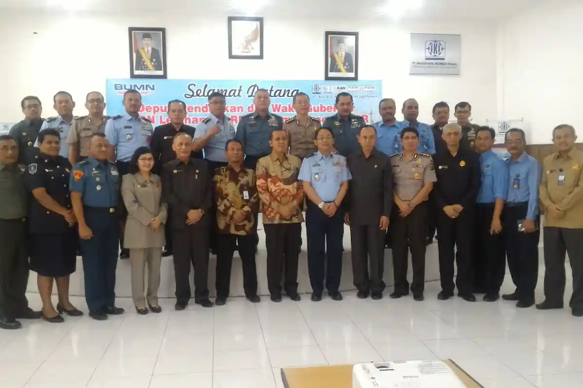 Dirut PT IKI Makassar Terima Kunjungan 30 Siswa Lemhannas RI