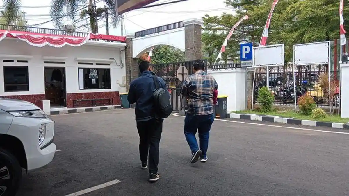 Puluhan Pengusaha Tambang "Mengantre" Diperiksa di Kejari Sumedang, Ada Apa? 